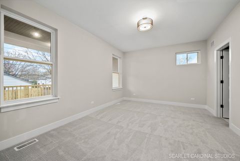 Tiny photo for 928 S Michigan Avenue, Villa Park, IL 60181 (MLS # 12576403)