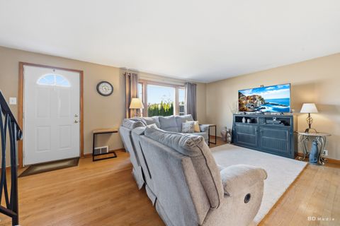 Tiny photo for 10500 S 80th Court, Palos Hills, IL 60465 (MLS # 12600482)