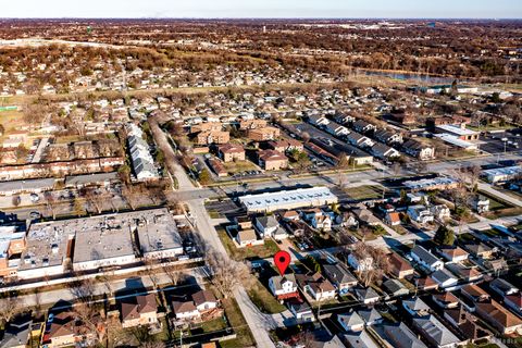 Tiny photo for 10500 S 80th Court, Palos Hills, IL 60465 (MLS # 12600482)