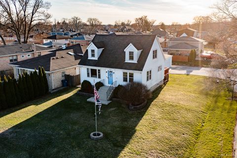 Tiny photo for 10500 S 80th Court, Palos Hills, IL 60465 (MLS # 12600482)