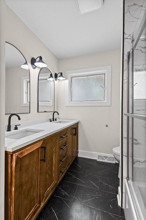 Tiny photo for 997 Wentworth Avenue, Calumet City, IL 60409 (MLS # 12741637)