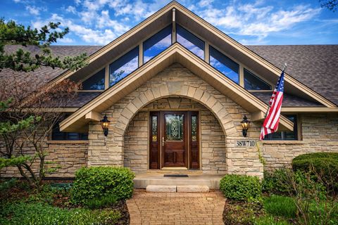 Tiny photo for 38W710 Bonnie Court, St. Charles, IL 60175 (MLS # 12646945)