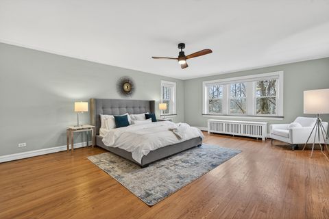 Tiny photo for 2440 Asbury Avenue, Evanston, IL 60201 (MLS # 12582607)