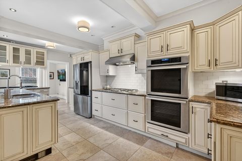 Tiny photo for 2440 Asbury Avenue, Evanston, IL 60201 (MLS # 12582607)