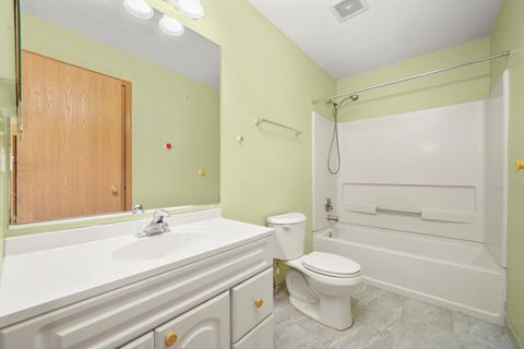 Tiny photo for 409 Evergreen Circle #4, Gilberts, IL 60136 (MLS # 12529496)