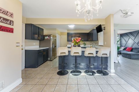 Tiny photo for 1649 Park Vista Lane, Aurora, IL 60504 (MLS # 12577679)