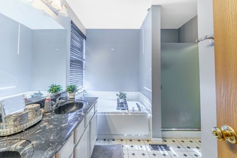 Tiny photo for 1649 Park Vista Lane, Aurora, IL 60504 (MLS # 12577679)