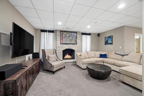 Tiny photo for 117 W NORTH Street, Hinsdale, IL 60521 (MLS # 12638719)
