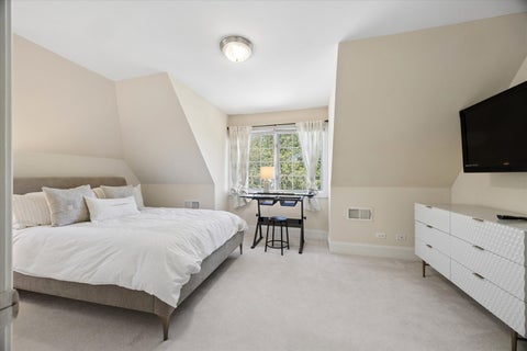 Tiny photo for 117 W NORTH Street, Hinsdale, IL 60521 (MLS # 12638719)