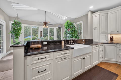 Tiny photo for 451 Courtney Circle, Sugar Grove, IL 60554 (MLS # 12697905)