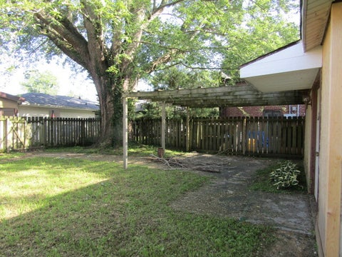 Tiny photo for 111 N Columbus Street, Golconda, IL 62938 (MLS # 12725992)
