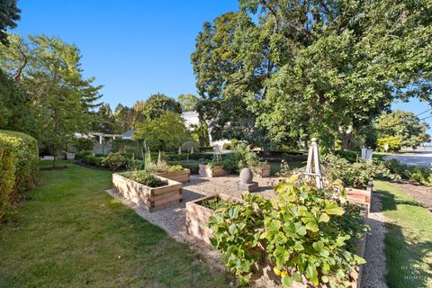Tiny photo for 615 Lake Avenue, Crystal Lake, IL 60014 (MLS # 12478053)