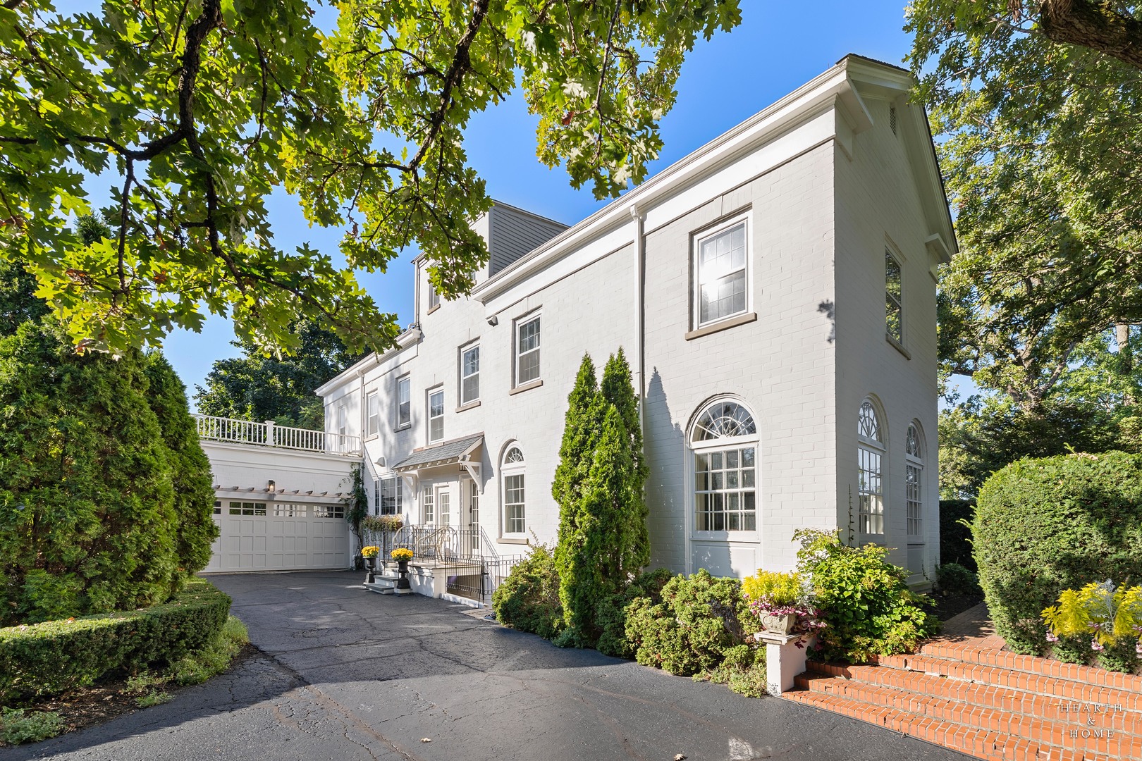615 Lake Avenue