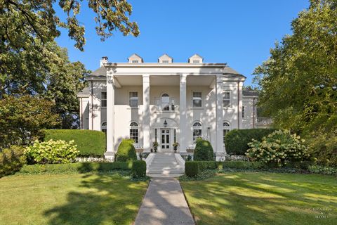 Tiny photo for 615 Lake Avenue, Crystal Lake, IL 60014 (MLS # 12478053)