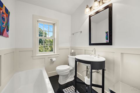 Tiny photo for 615 Lake Avenue, Crystal Lake, IL 60014 (MLS # 12478053)