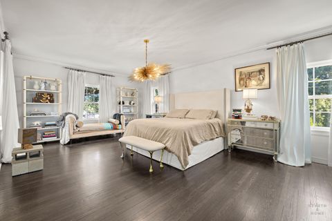 Tiny photo for 615 Lake Avenue, Crystal Lake, IL 60014 (MLS # 12478053)