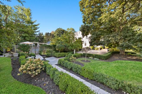 Tiny photo for 615 Lake Avenue, Crystal Lake, IL 60014 (MLS # 12478053)