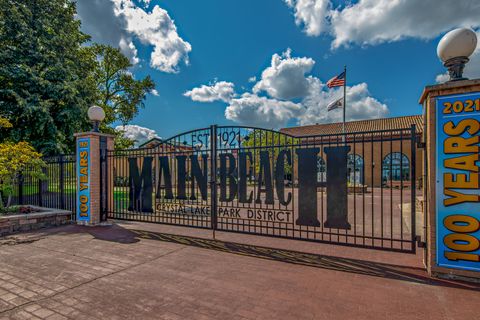 Tiny photo for 615 Lake Avenue, Crystal Lake, IL 60014 (MLS # 12478053)