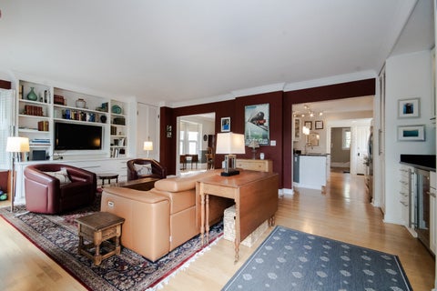 Tiny photo for 259 S York Street, Elmhurst, IL 60126 (MLS # 12752324)
