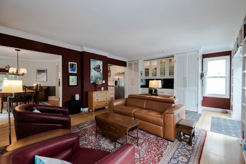 Tiny photo for 259 S York Street, Elmhurst, IL 60126 (MLS # 12752324)