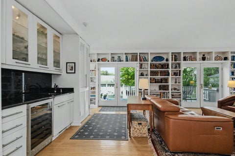 Tiny photo for 259 S York Street, Elmhurst, IL 60126 (MLS # 12752324)