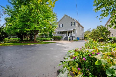 Tiny photo for 259 S York Street, Elmhurst, IL 60126 (MLS # 12752324)