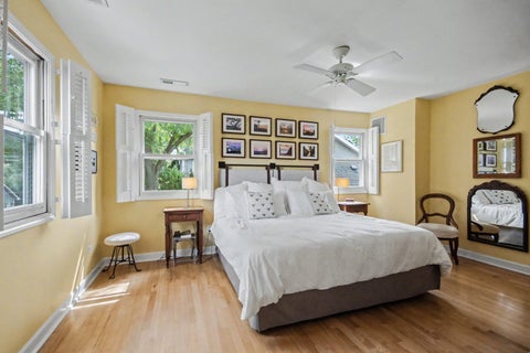 Tiny photo for 259 S York Street, Elmhurst, IL 60126 (MLS # 12752324)