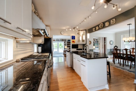 Tiny photo for 259 S York Street, Elmhurst, IL 60126 (MLS # 12752324)