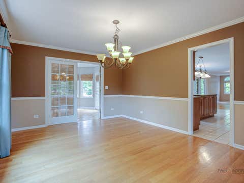 Tiny photo for 17945 W Pond Ridge Circle, Gurnee, IL 60031 (MLS # 12704570)