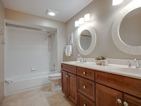 Tiny photo for 17945 W Pond Ridge Circle, Gurnee, IL 60031 (MLS # 12704570)