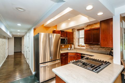 Tiny photo for 445 W Fullerton Parkway #L1A, Chicago, IL 60614 (MLS # 12668120)