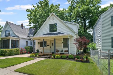 Photo of 1391 W Decatur Street, Decatur, IL 62522 (MLS # 12389650)