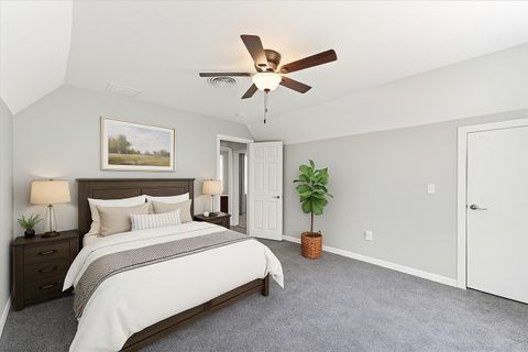 Tiny photo for 1391 W Decatur Street, Decatur, IL 62522 (MLS # 12389650)