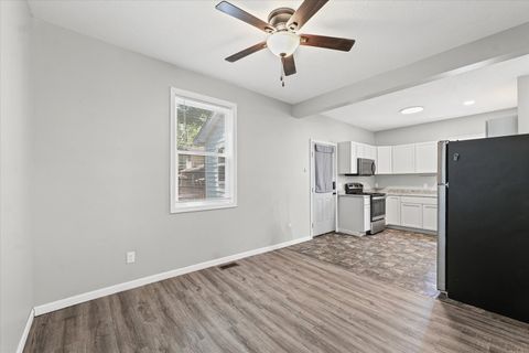 Tiny photo for 1391 W Decatur Street, Decatur, IL 62522 (MLS # 12389650)