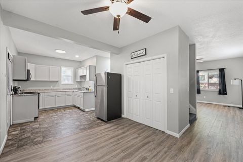 Tiny photo for 1391 W Decatur Street, Decatur, IL 62522 (MLS # 12389650)