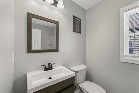 Tiny photo for 1391 W Decatur Street, Decatur, IL 62522 (MLS # 12389650)