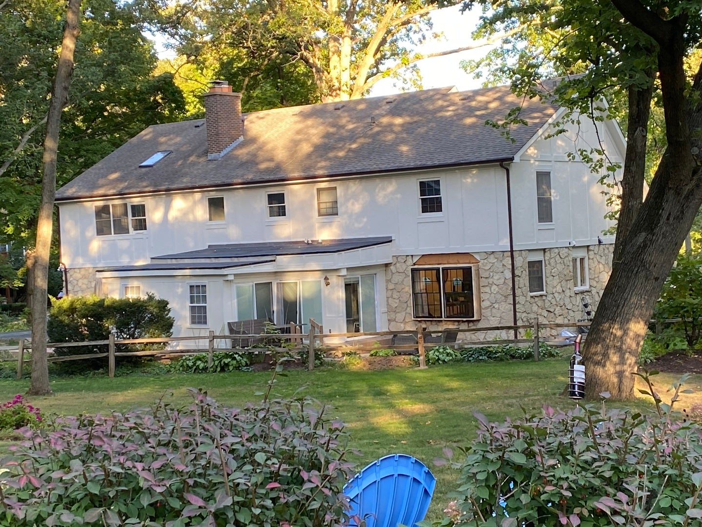 10 Hathaway Crest