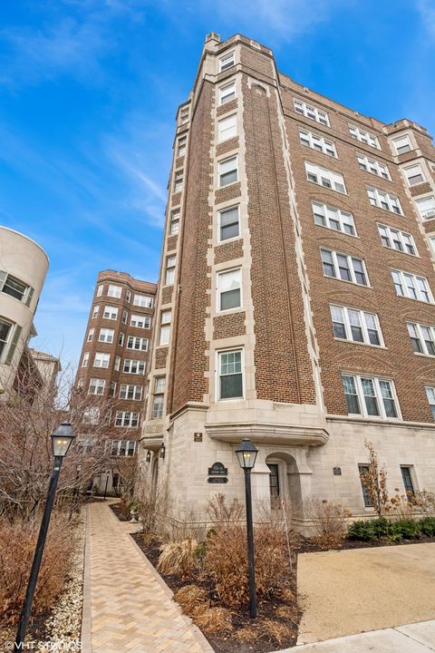 6334 N Sheridan Road 1D Chicago IL 60660