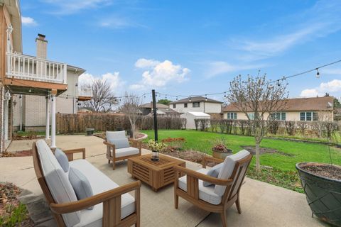 Tiny photo for 1133 N Thatcher Lane, Addison, IL 60101 (MLS # 12604111)