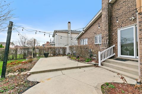 Tiny photo for 1133 N Thatcher Lane, Addison, IL 60101 (MLS # 12604111)