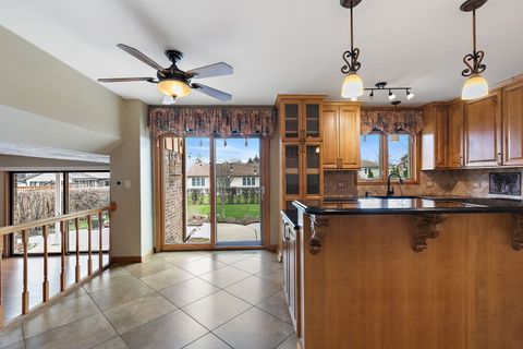 Tiny photo for 1133 N Thatcher Lane, Addison, IL 60101 (MLS # 12604111)