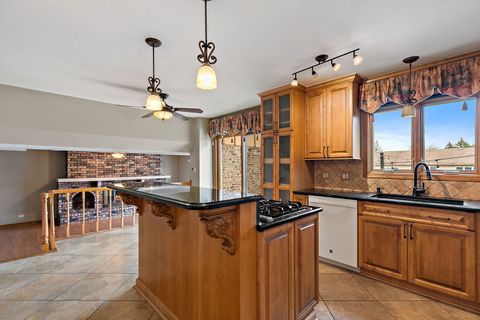 Tiny photo for 1133 N Thatcher Lane, Addison, IL 60101 (MLS # 12604111)