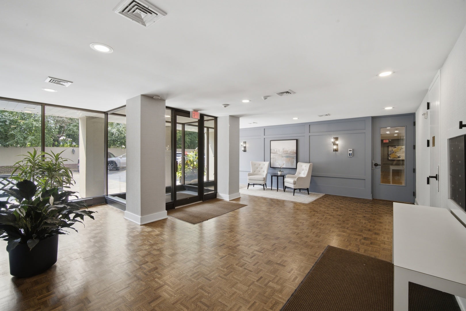 640 Winnetka Mews 403