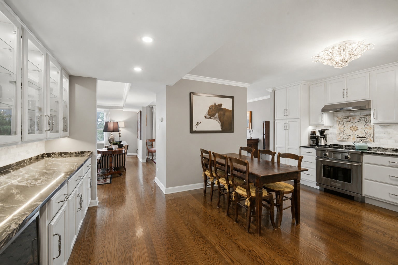 640 Winnetka Mews 403