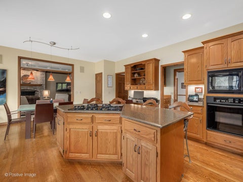 Tiny photo for 6905 Irish Court, Darien, IL 60561 (MLS # 12744364)