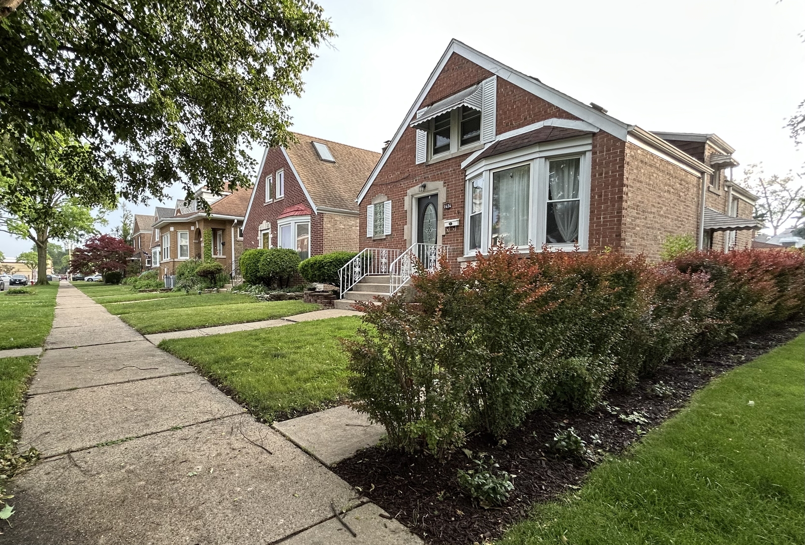 1636 N 75th Avenue
