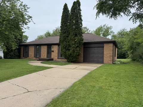 2006 Pine Street, Peru, IL 61354 - #: 12651749