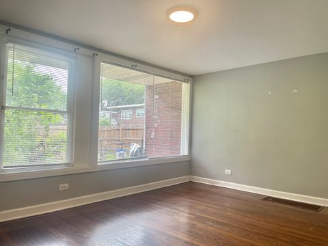 Tiny photo for 52 E 37th Street, Chicago, IL 60653 (MLS # 12444469)
