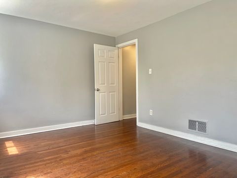 Tiny photo for 52 E 37th Street, Chicago, IL 60653 (MLS # 12444469)