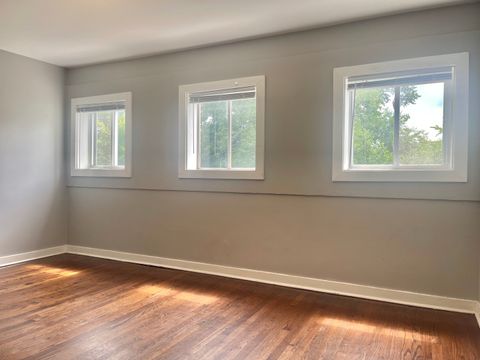 Tiny photo for 52 E 37th Street, Chicago, IL 60653 (MLS # 12444469)